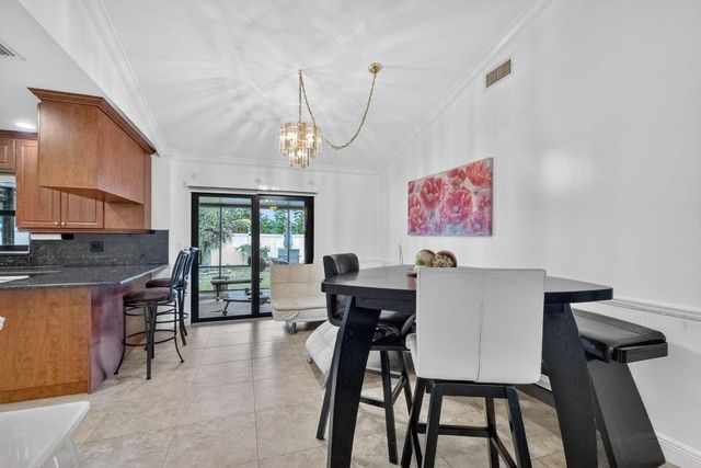 1236 SW 75th Avenue, North Lauderdale, FL 33068