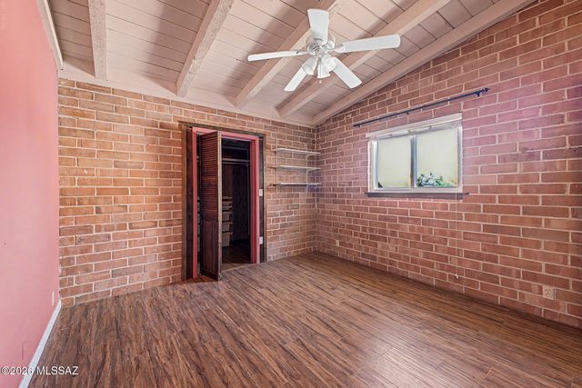 16225 N Columbus Boulevard, Tucson, AZ 85739