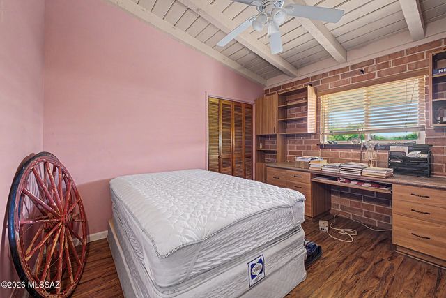 16225 N Columbus Boulevard, Tucson, AZ 85739