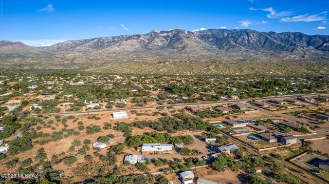 16225 N Columbus Boulevard, Tucson, AZ 85739