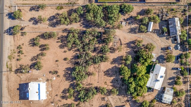 16225 N Columbus Boulevard, Tucson, AZ 85739