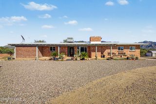 16225 N Columbus Boulevard, Tucson, AZ 85739