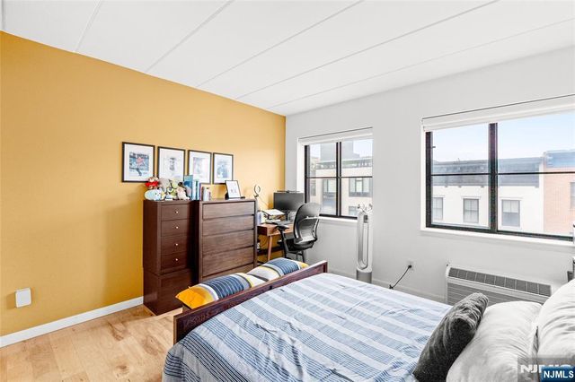 463 1st Street 5E, Hoboken, NJ 07030