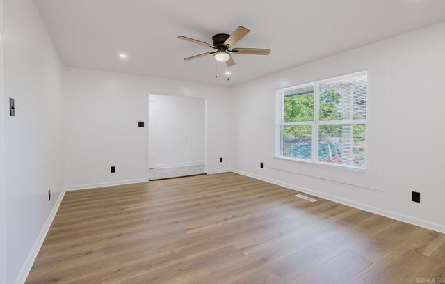 41 Brookridge Drive, Little Rock, AR 72205