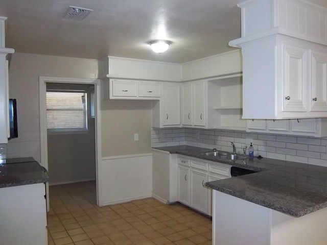 4819 73rd Street, Lubbock, TX 79424