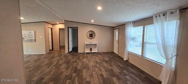 434 Liberty Road, Wartburg, TN 37887