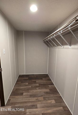 434 Liberty Road, Wartburg, TN 37887