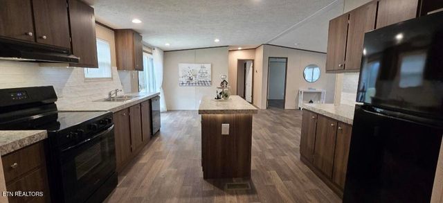 434 Liberty Road, Wartburg, TN 37887