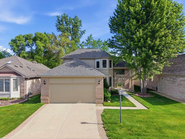 6737 Copper Creek Drive, Washington, MI 48094
