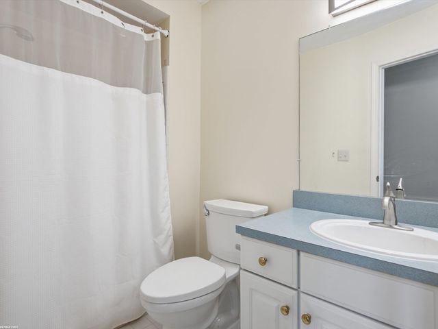 6737 Copper Creek Drive, Washington, MI 48094