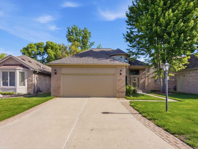 6737 Copper Creek Drive, Washington, MI 48094