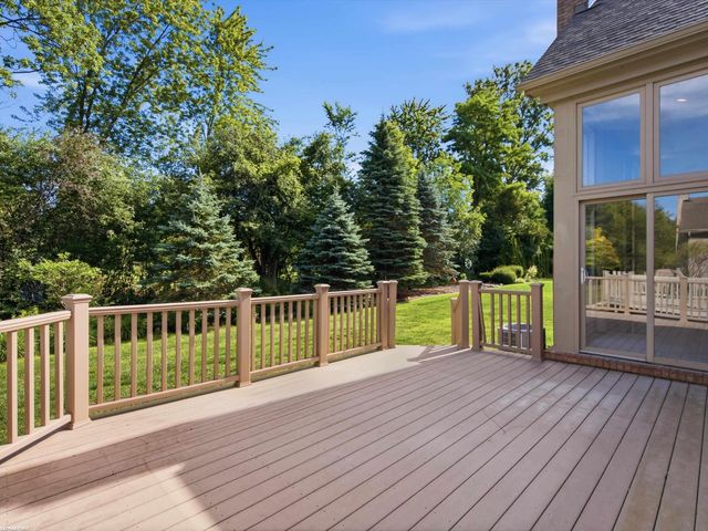 6737 Copper Creek Drive, Washington, MI 48094