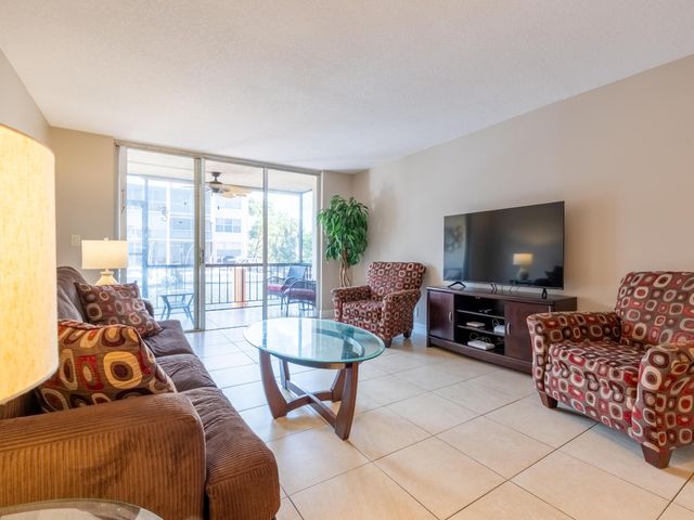 777 S Federal Highway 107d, Pompano Beach, FL 33062