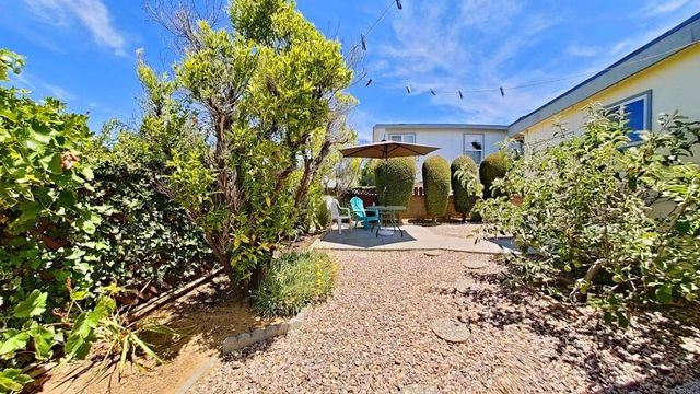 1629 Desert Gln, Escondido, CA 92026