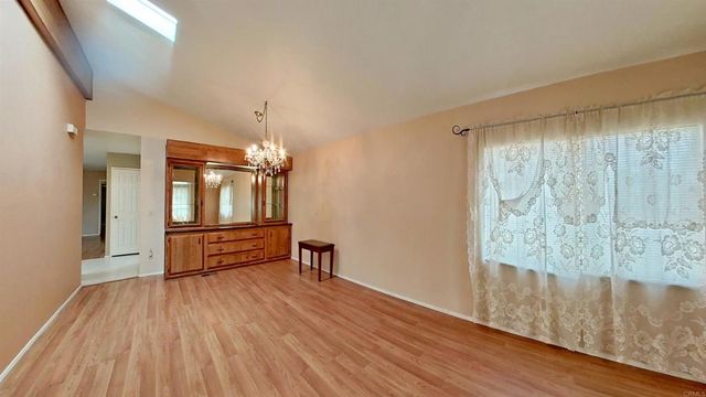 1629 Desert Gln, Escondido, CA 92026