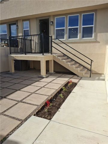 10776 Telegraph Road, Ventura, CA 93004