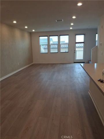 10776 Telegraph Road, Ventura, CA 93004