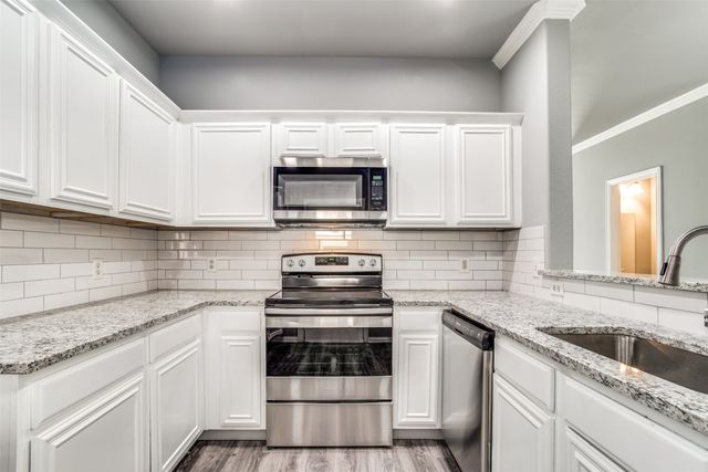 2364 Calendar Court, Grand Prairie, TX 75050