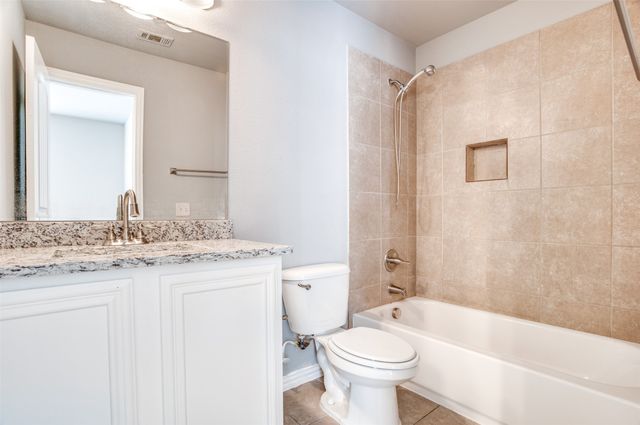 2364 Calendar Court, Grand Prairie, TX 75050