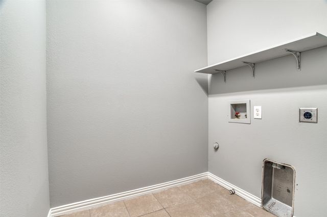 2364 Calendar Court, Grand Prairie, TX 75050