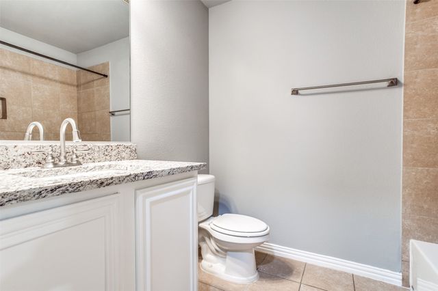 2364 Calendar Court, Grand Prairie, TX 75050