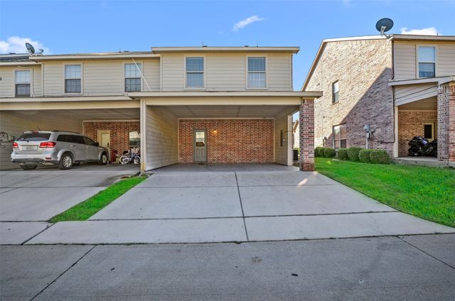 2364 Calendar Court, Grand Prairie, TX 75050