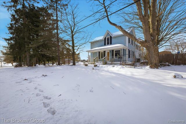 274 S Lake Pleasant Road, Attica Township, MI 48412
