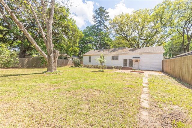 3208 NELSON Street, Alexandria, LA 71301