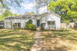 3208 NELSON Street, Alexandria, LA 71301