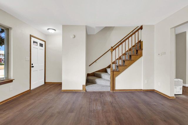 9851 W Beloit ROAD, Milwaukee, WI 53227