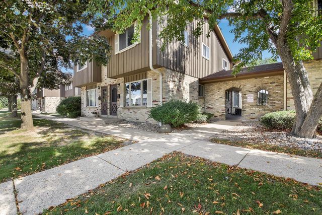 9851 W Beloit ROAD, Milwaukee, WI 53227