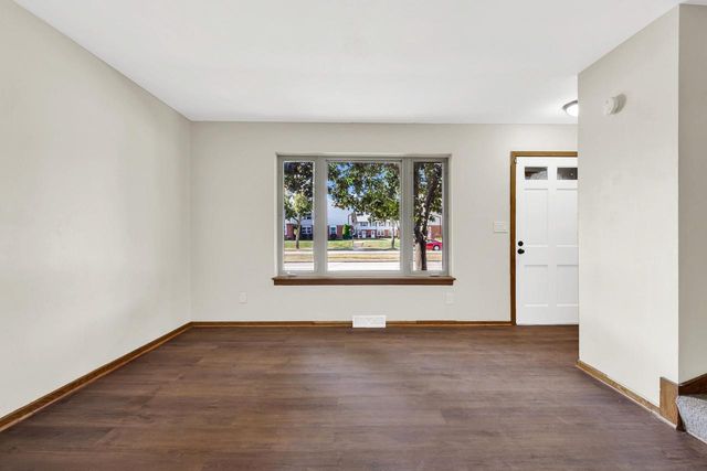 9851 W Beloit ROAD, Milwaukee, WI 53227