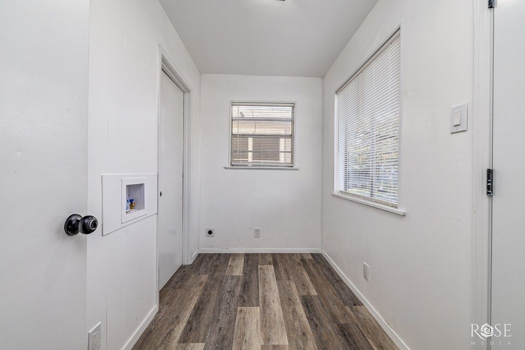 Image 18 of property listing at 1906 Juanita Ave, San Angelo, TX 76901