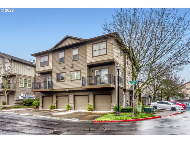 614 Ne GARSWOOD Ln, Beaverton, OR 97006