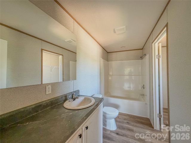 4277 Chinquapin Circle, Lenoir, NC 28645