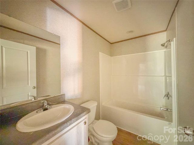 4277 Chinquapin Circle, Lenoir, NC 28645