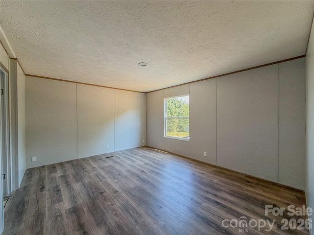 4277 Chinquapin Circle, Lenoir, NC 28645