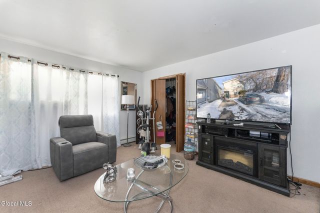 227-229 Elm Street, Schenectady, NY 12304