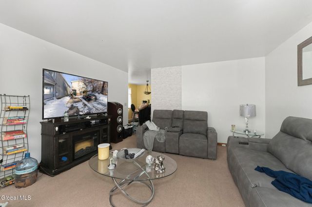 227-229 Elm Street, Schenectady, NY 12304