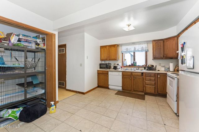 227-229 Elm Street, Schenectady, NY 12304