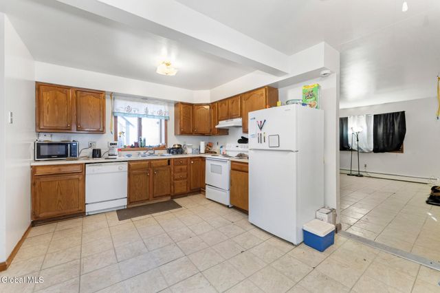 227-229 Elm Street, Schenectady, NY 12304