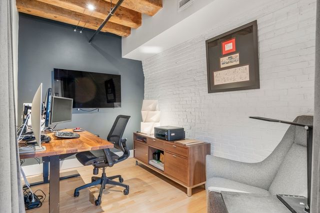 40 Commercial Wharf 40, Boston, MA 02110