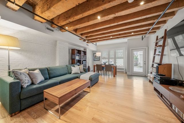 40 Commercial Wharf 40, Boston, MA 02110