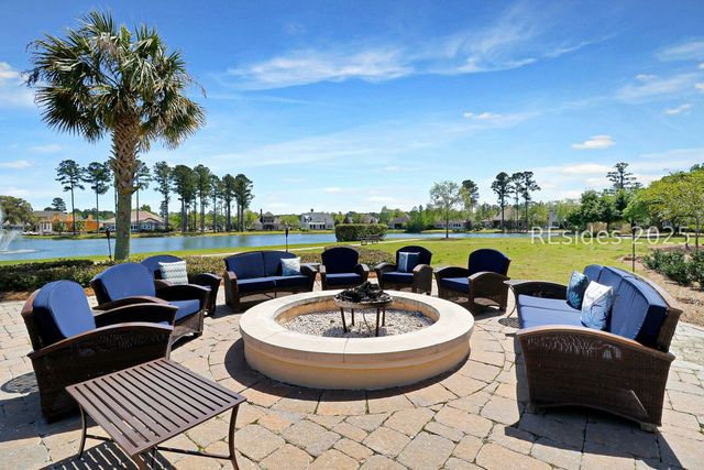 12 Shelburne Street, Bluffton, SC 29910