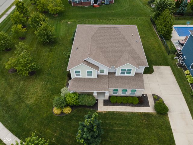 13824 Fieldcrest Drive, Mccordsville, IN 46055
