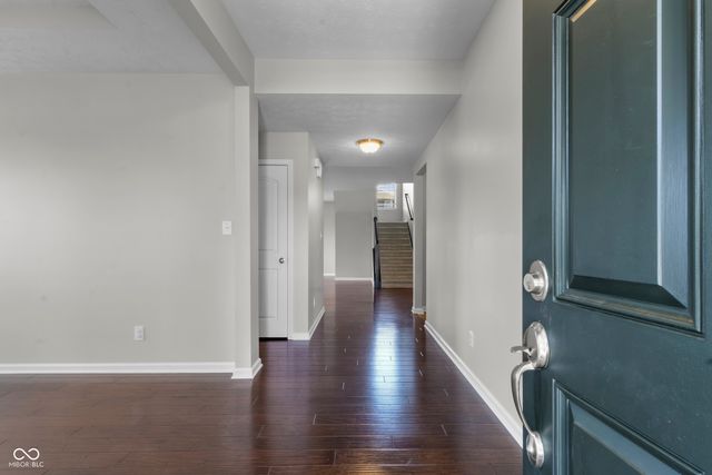 13824 Fieldcrest Drive, Mccordsville, IN 46055