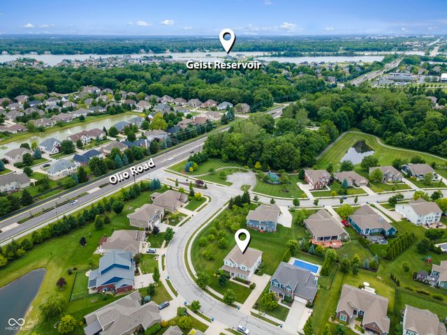 13824 Fieldcrest Drive, Mccordsville, IN 46055