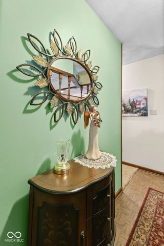 1393 S Buttercup Drive, New Palestine, IN 46163