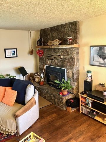 15815 Portnell, Gallatin Gateway, MT 59730