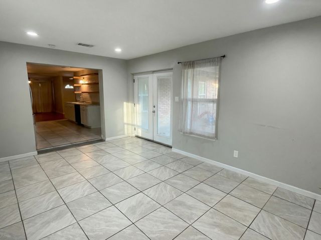 3934 Portsmouth Dr, San Antonio, TX 78223